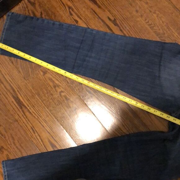 GAP Women’s Medium Wash REAL STRAIGHT Denim Low Rise Jeans Sz 6 - Picture 5 of 8